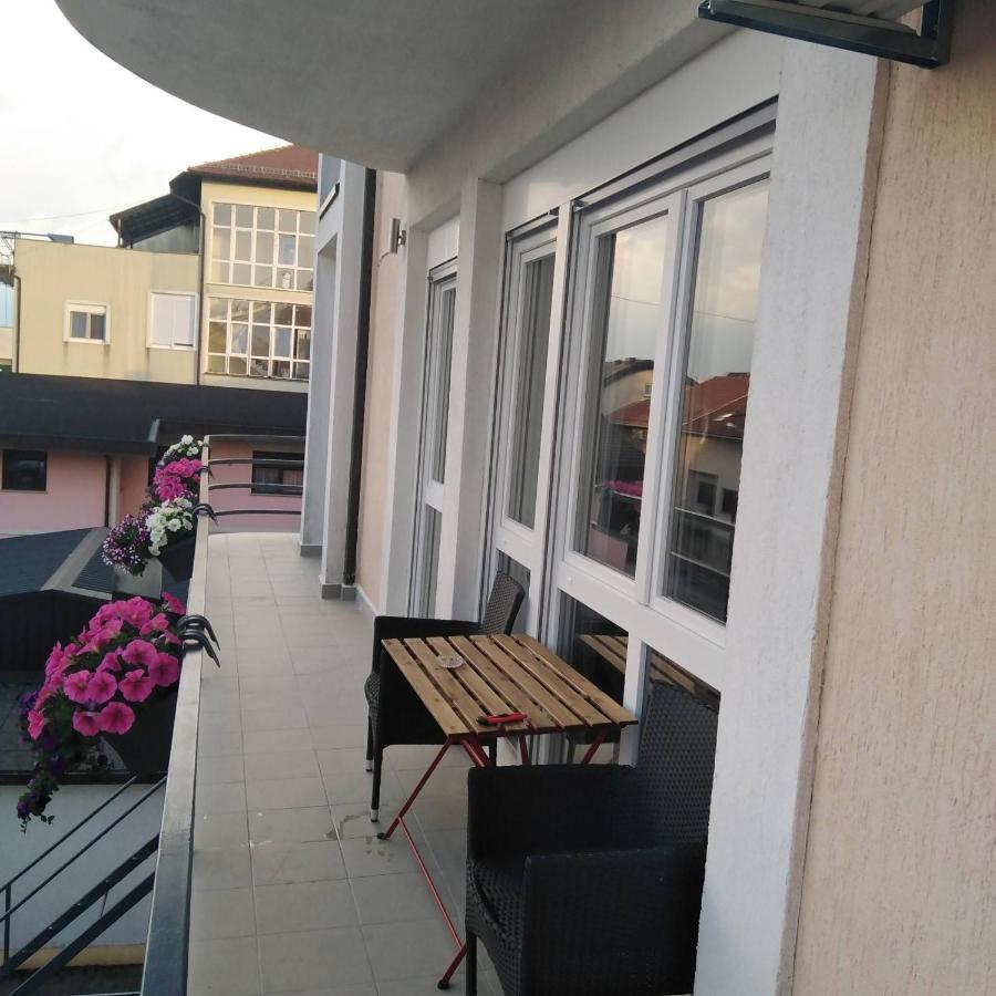 Apartman Zagreb , With Balcony And Free Parking Eksteriør billede
