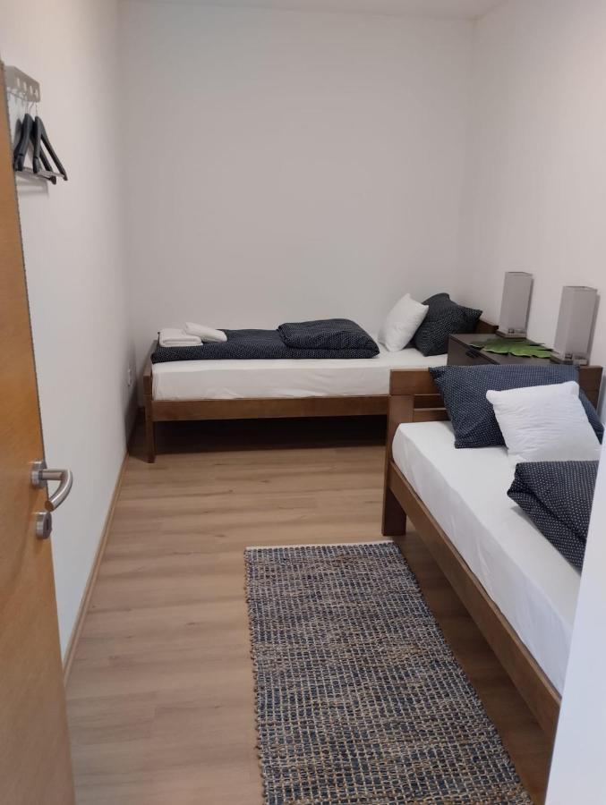 Apartman Zagreb , With Balcony And Free Parking Eksteriør billede