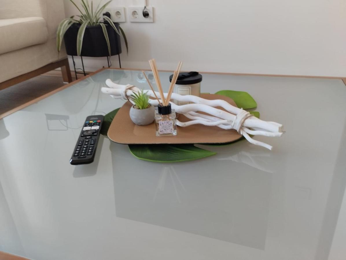 Apartman Zagreb , With Balcony And Free Parking Eksteriør billede