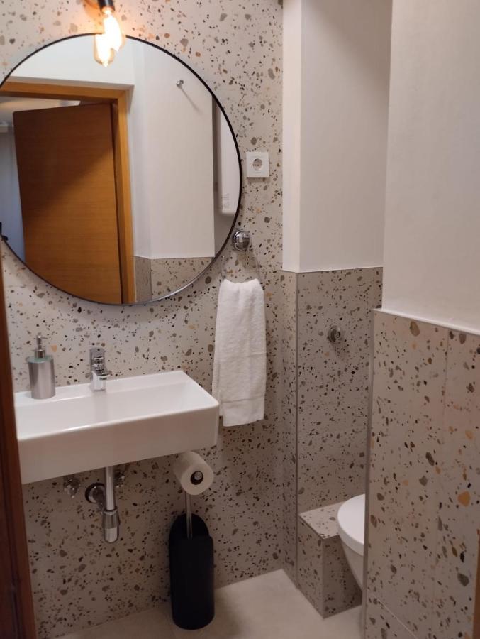 Apartman Zagreb , With Balcony And Free Parking Eksteriør billede