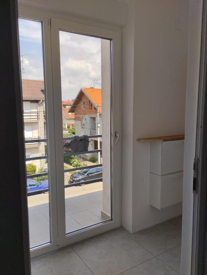 Apartman Zagreb , With Balcony And Free Parking Eksteriør billede