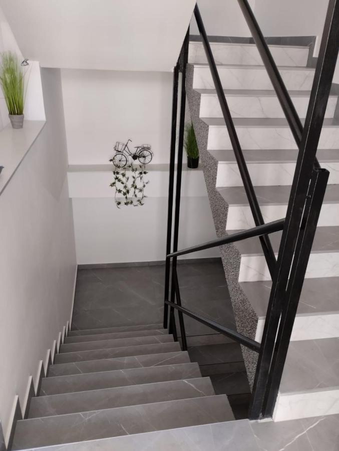 Apartman Zagreb , With Balcony And Free Parking Eksteriør billede